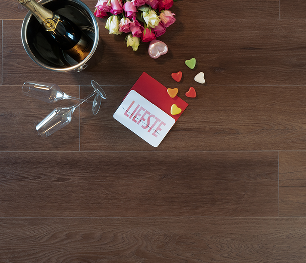 Douwes Dekker Ambitieus Riante Plank Bastogne Koek Rigid Click PVC Douwes Dekker Ambitieus Riante Plank Bastogne Koek Rigid Click PVC