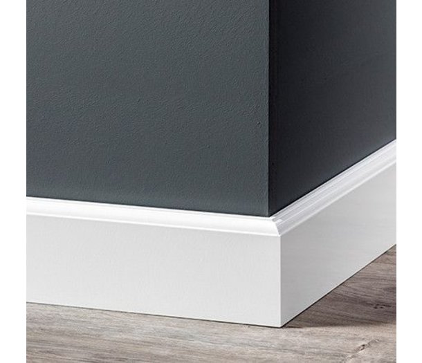 MDF Plint Eigentijds Gelakt RAL 9010 Vochtwerend MDF Plint Eigentijds Gelakt RAL 9010 Vochtwerend