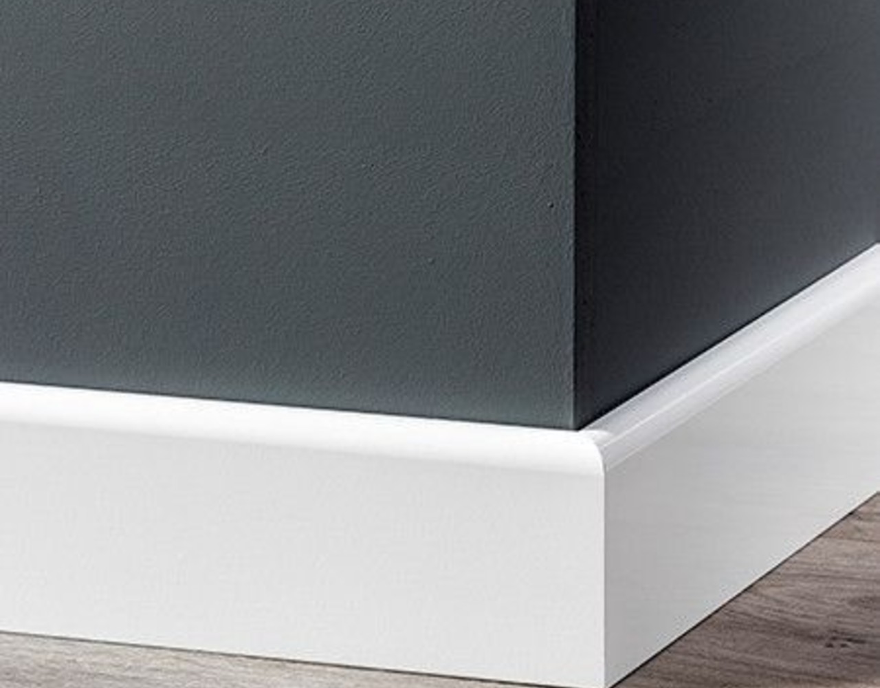 MDF Plint Koloniaal Gelakt RAL 9010 Vochtwerend