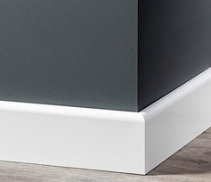 MDF Plint Koloniaal Gelakt RAL 9010 Vochtwerend MDF Plint Koloniaal Gelakt RAL 9010 Vochtwerend