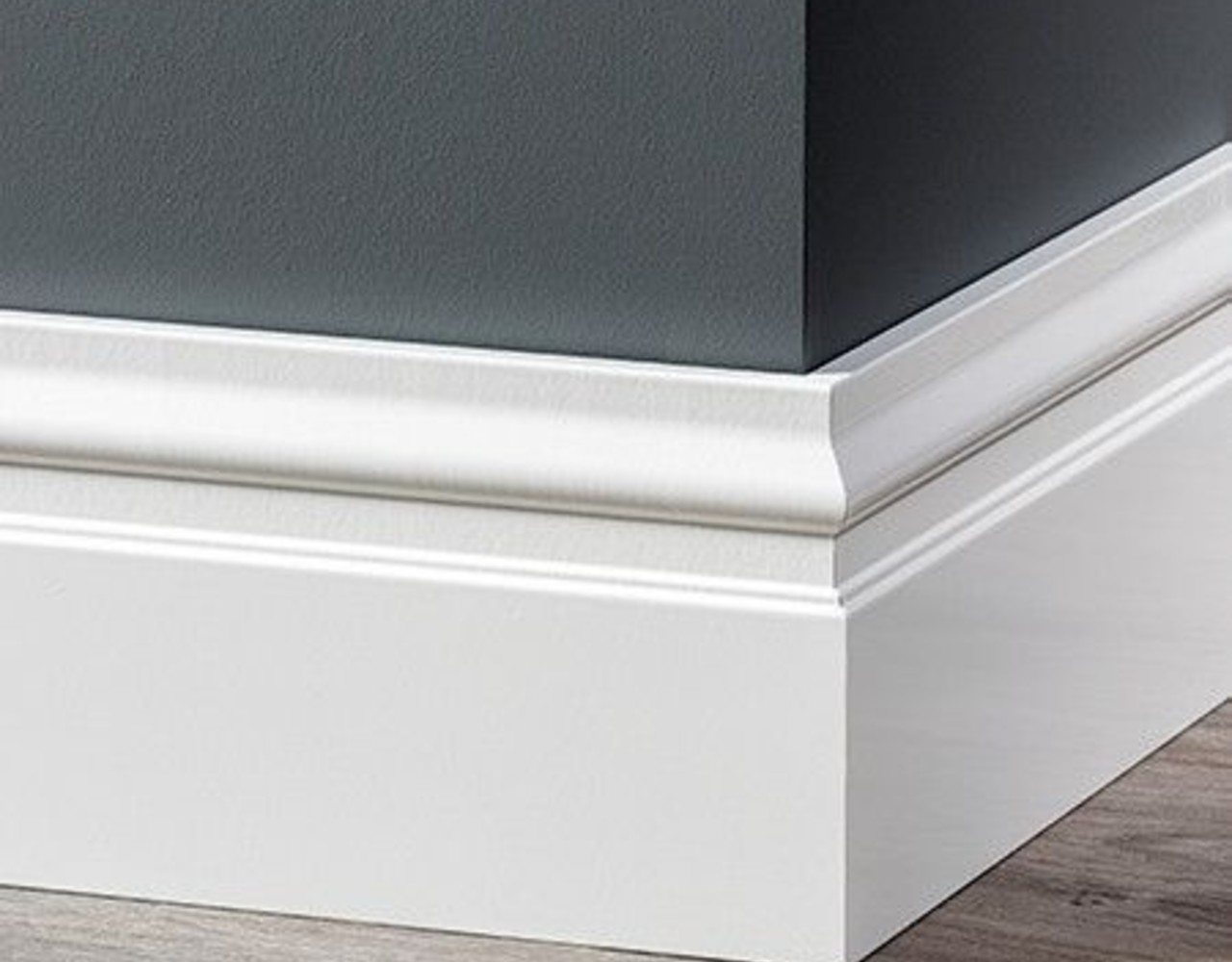 MDF Plint Renaissance Gelakt RAL 9010 Vochtwerend MDF Plint Renaissance Gelakt RAL 9010 Vochtwerend