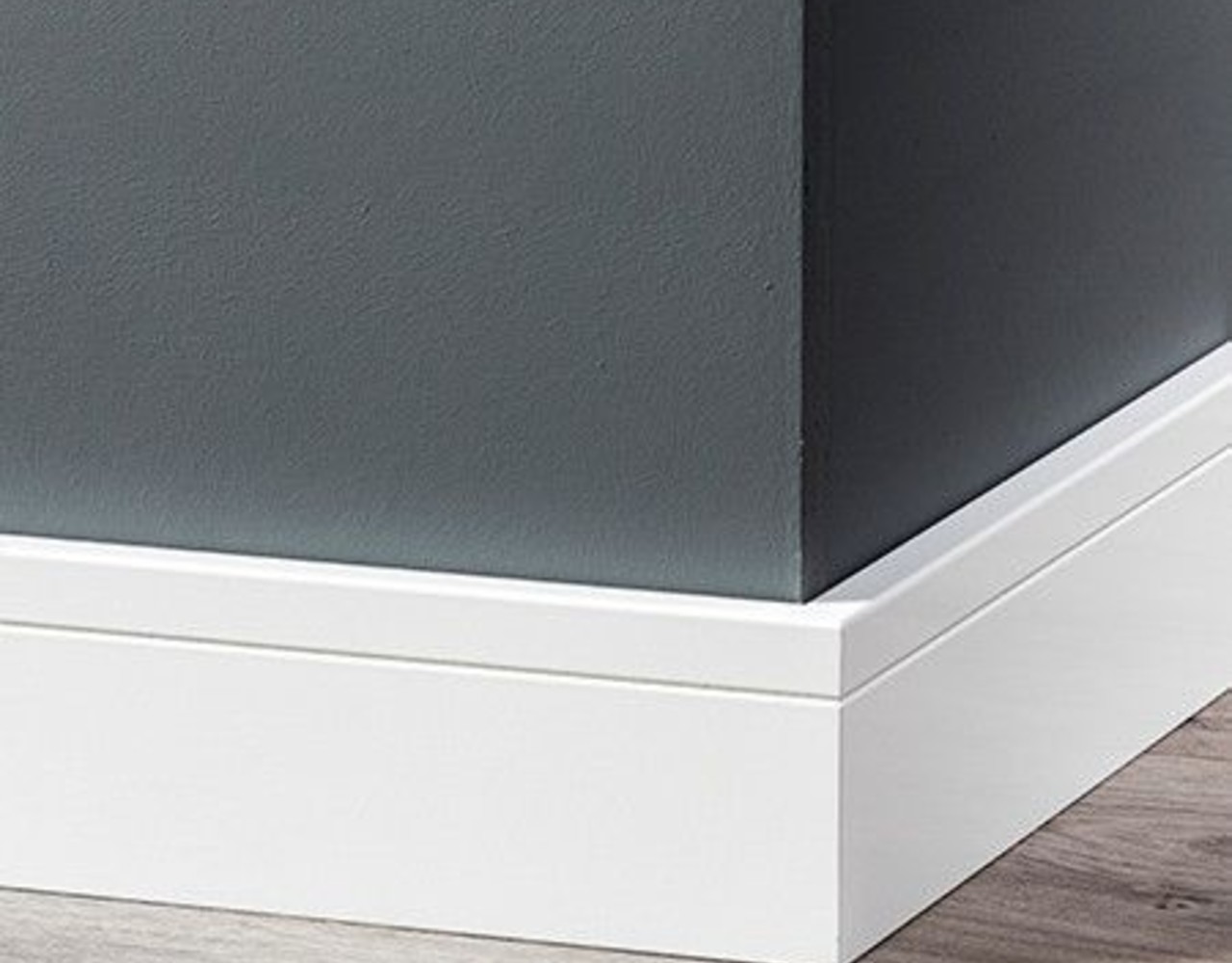 MDF Plint Tijdloos Gelakt RAL 9010 Vochtwerend MDF Plint Tijdloos Gelakt RAL 9010 Vochtwerend