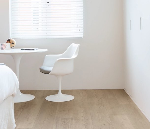 COREtec COREtec Essentials 1800++ Baltimore Oak LVRE 1277 Rigid Core Click PVC