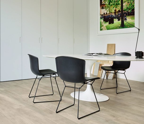 COREtec COREtec Essentials 1800++ Baltimore Oak LVRE 1295 Rigid Core Click PVC COREtec COREtec Essentials 1800++ Baltimore Oak LVRE 1295 Rigid Core Click PVC