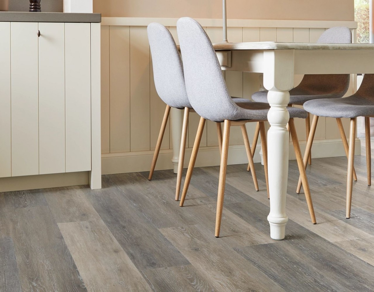 COREtec COREtec Essentials 1200 Blackstone Oak LVP 707 Rigid Core Click PVC COREtec COREtec Essentials 1200 Blackstone Oak LVP 707 Rigid Core Click PVC