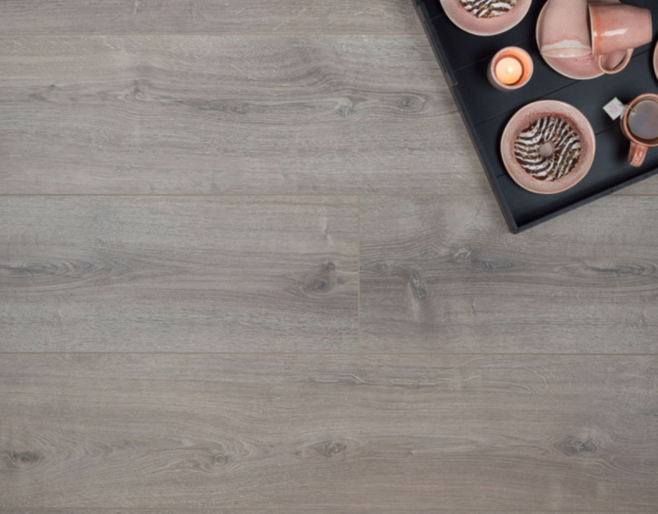 Douwes Dekker Elegant Extra Lange Plank Lavendel 4V Laminaat Douwes Dekker Elegant Extra Lange Plank Lavendel 4V Laminaat