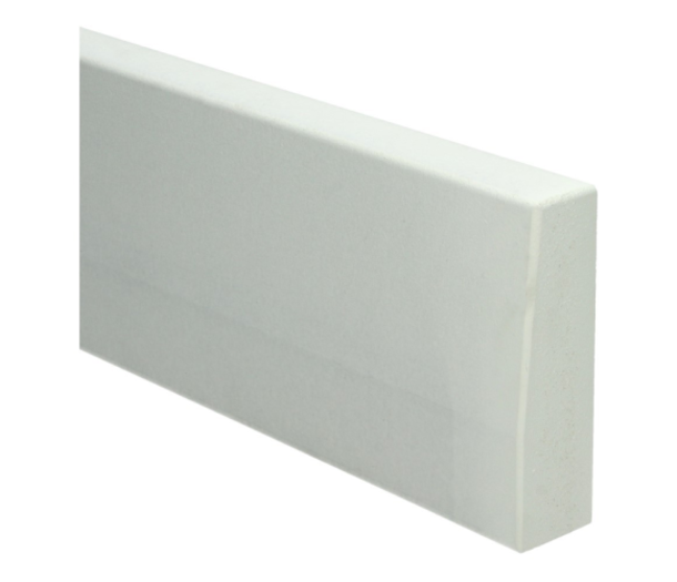 Plintneut MDF Traditioneel Vochtwerend 500x105x28/22 mm. Wit Gelakt RAL9010 Plintneut MDF Traditioneel Vochtwerend 500x105x28/22 mm. Wit Gelakt RAL9010