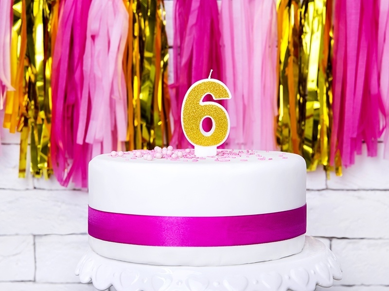 Verjaardagskaars cijfer 6 | Gouden glitters