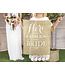 PartyDeco Here comes the bride | 41x51cm | Jute banner | Bruiloft