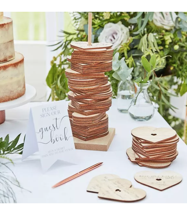 Gastenboek - Wooden stacking heart - 85 hartjes
