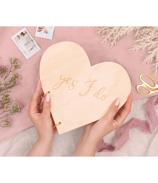 Houten gastenboek Hart | 26x25cm | 40 pagina's