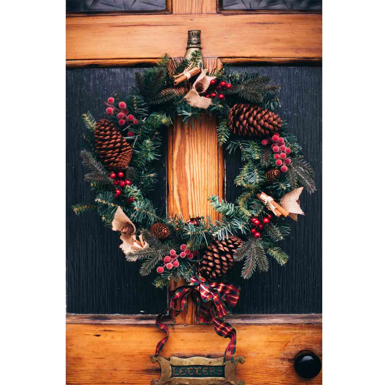 Glendon kerstkrans | groen met bevroren details | 45cm