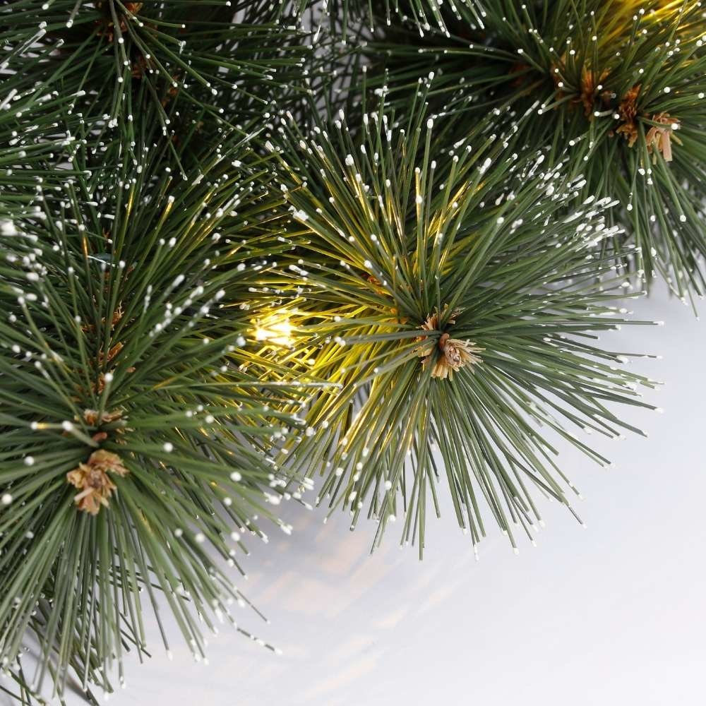 Glendon twee kerstboompjes + krans | groen met LED lampjes | set van 4