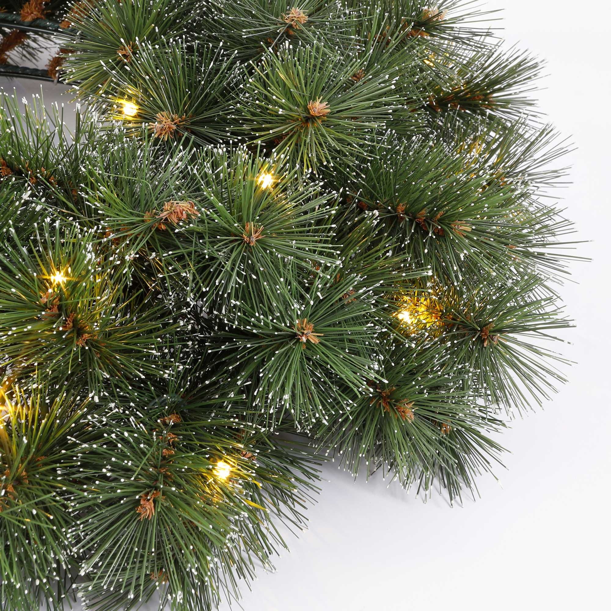 Glendon kerstkrans | groen met bevroren details & LED lampjes | 45cm