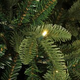 Brampton kunstkerstboom 230xø132cm | groen met 300 LED lampjes