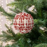 Gedecoreerde kerstbal ø8cm | op draad | rood