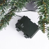 Creston twee kerstboompjes + krans 90xø45cm | groen met 85 LED lampjes  | set van 3 | voordeur versiering