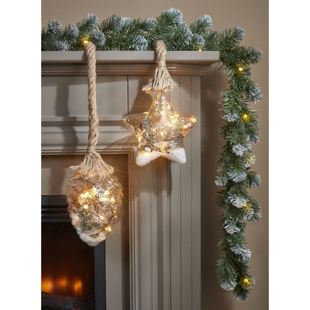 Norton Frosted kerstguirlande | groen met sneeuw details & LED lampjes | 270cm