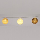 Raffia kerstballen slinger 10 stuks met LED lampjes | wit | 150cm