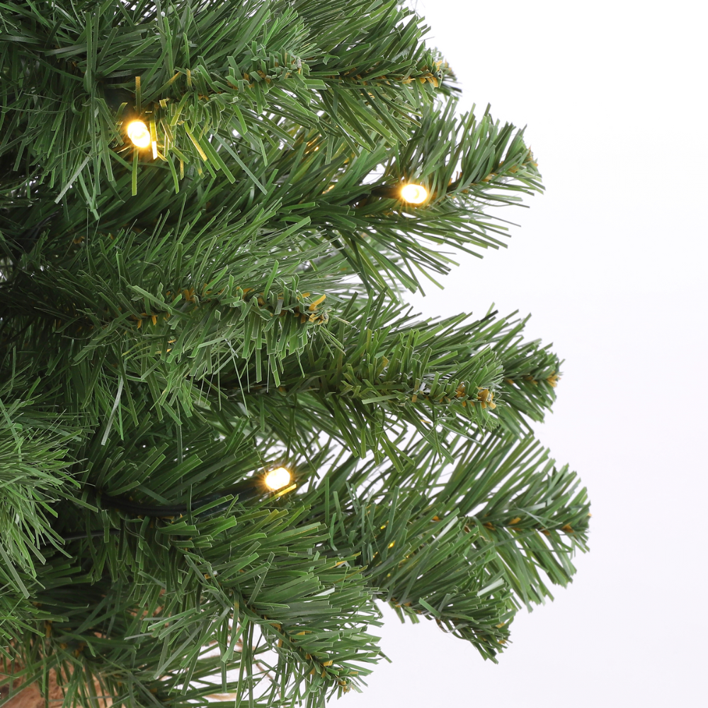 Norton kerstboompje in jute zak 45xø20cm | groen met 10 LED lampjes