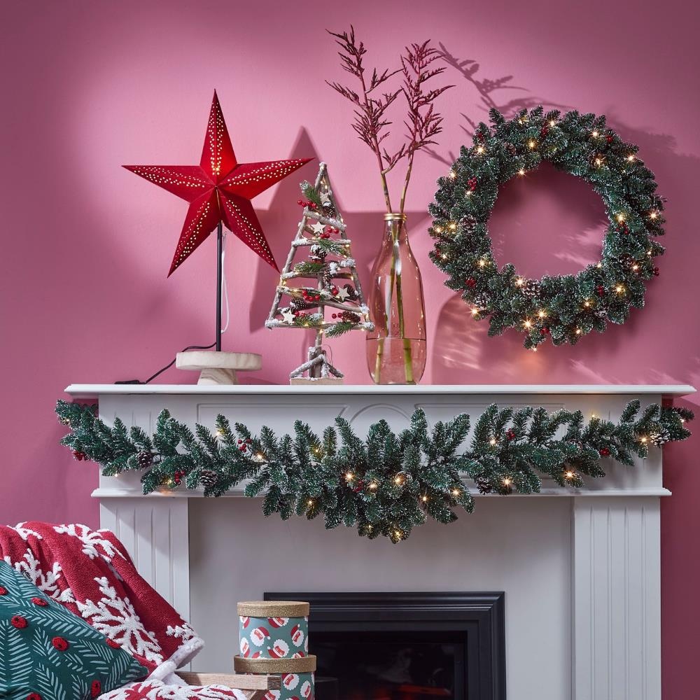 Creston kerstkrans incl. besjes en dennenappels | groen met bevroren details & LED lampjes | 45cm