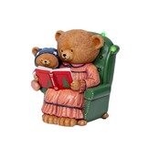 Beer met boek | polyresin | LED lampjes | 22cm