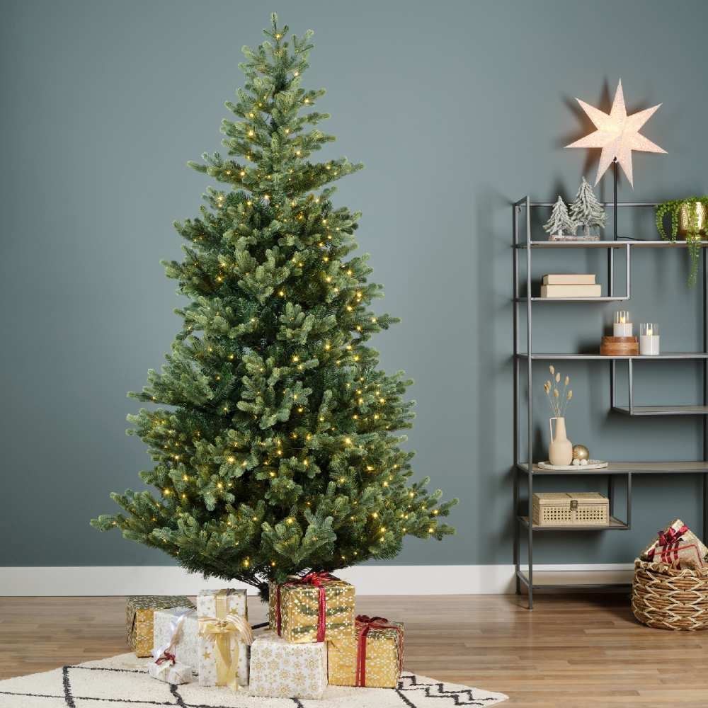 Geneva Fir kunstkerstboom 180xø116cm | groen | 360 LED lampjes