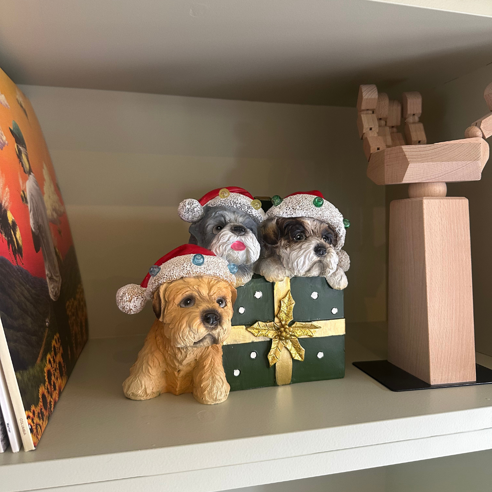 Kersthonden met verlichting | polyresin | groen/goud | 18cm