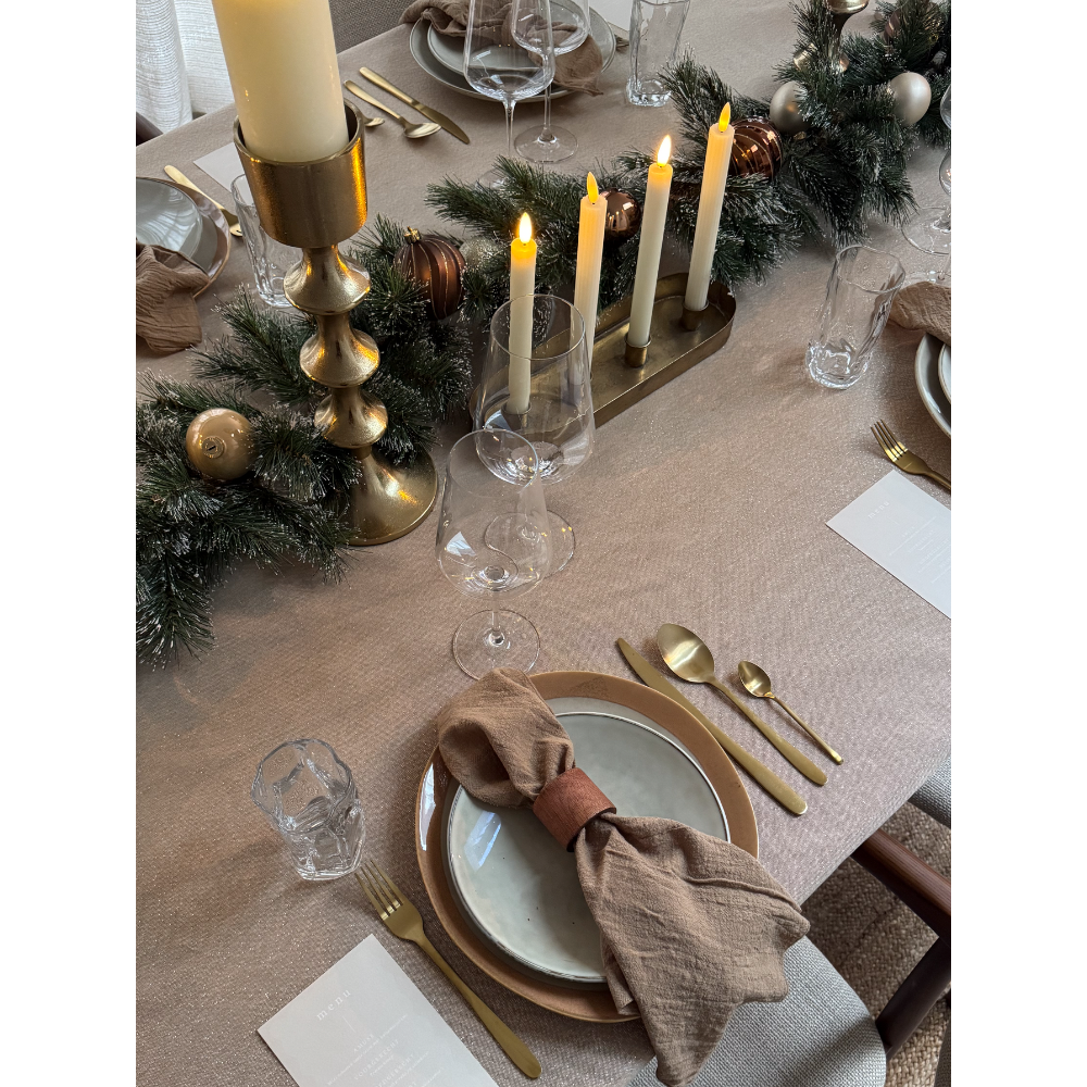 Kandelaar voor LED-kaarsen van ø2,2cm | goud plateau voor 4 | ijzer | 34,2cm