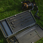 baitsolutions Rigbox  compleet gevuld met onderlijnen.