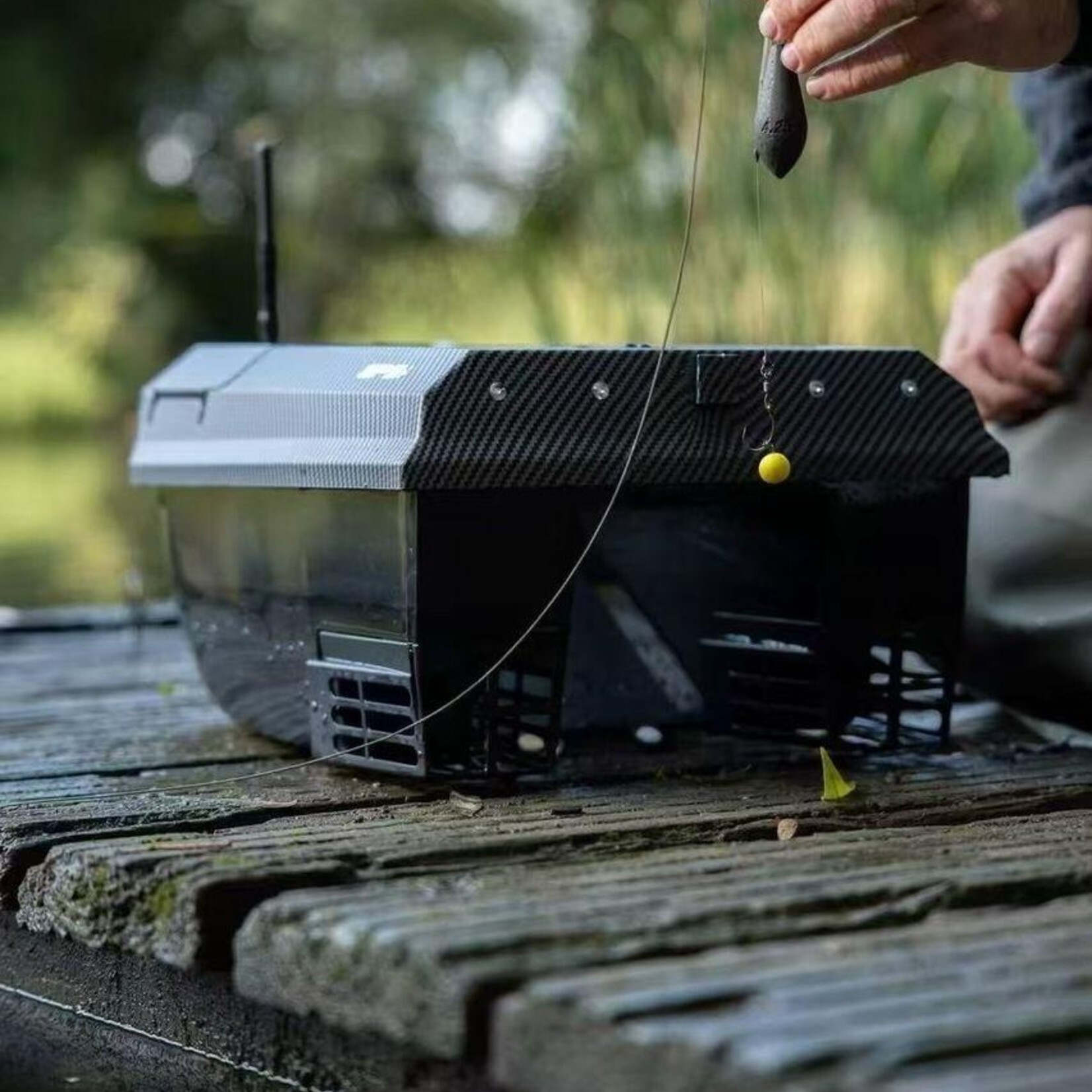 baitsolutions VC Baitboat Assassin