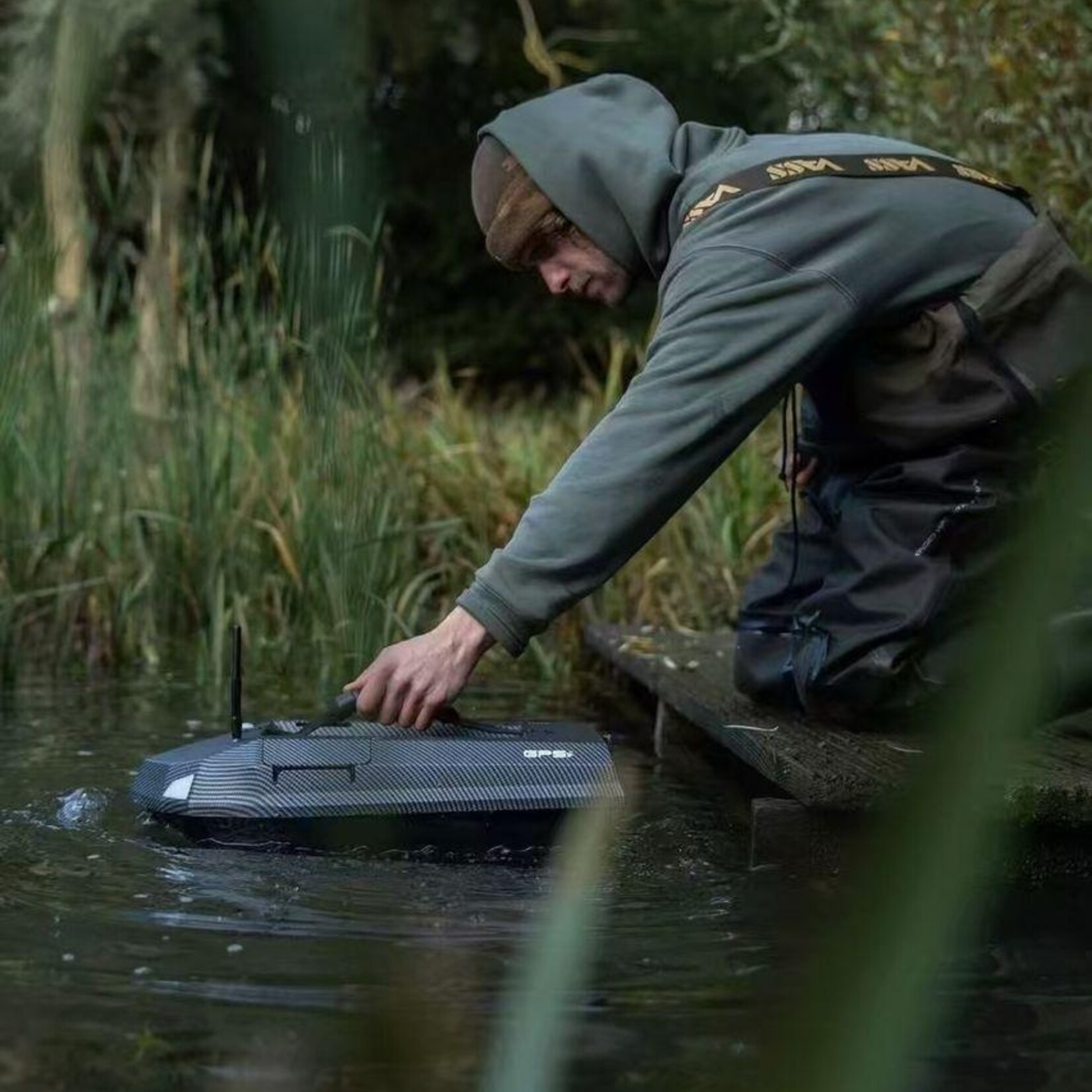 baitsolutions VC bait boat