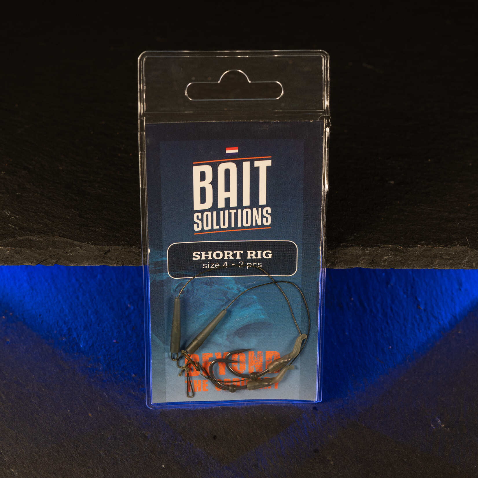 Short rig, shot on the hook.