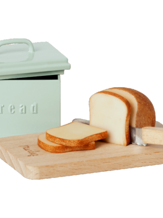 Maileg Miniature bread box w. cutting board and knife