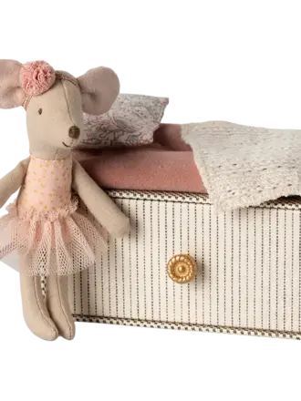 Maileg Dance mouse in daybed, Little sister