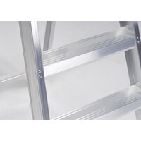 Sierra enkel oploopbare trap 4 treden- wh 2,95 m Sierra enkel oploopbare trap 4 treden- wh 2,95 m