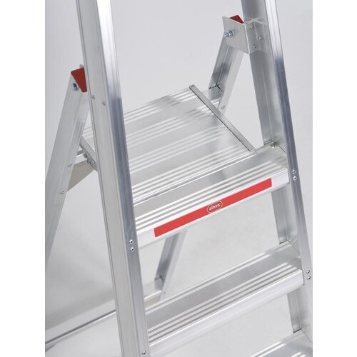 Sierra enkel oploopbare trap 4 treden- wh 2,95 m Sierra enkel oploopbare trap 4 treden- wh 2,95 m