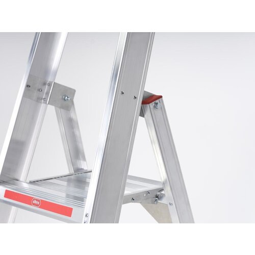 Sierra enkel oploopbare trap 4 treden- wh 2,95 m Sierra enkel oploopbare trap 4 treden- wh 2,95 m