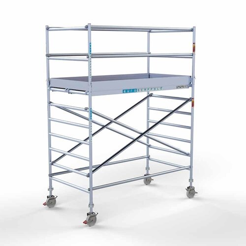 Andamio rodante Completo 135 x 250 x 4,2 m de altura de trabajo con plataforma ligera Euroscaffold Andamio rodante Completo 135 x 250 x 4,2 m de altura de trabajo con plataforma ligera