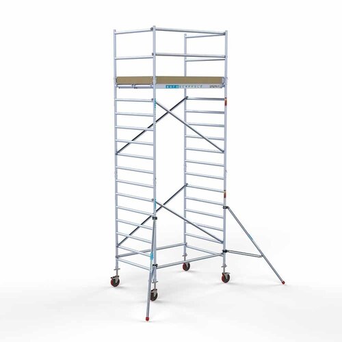 Andamio móvil básico de 135 x 190 x 6,2 m de altura de trabajo con plataforma ligera Euroscaffold Andamio móvil básico de 135 x 190 x 6,2 m de altura de trabajo con plataforma ligera