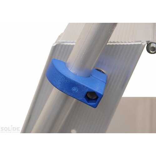 Escalera doble 2x10 peldaños (altura de trabajo máx. 4,50 m) Sólido Escalera doble 2x10 peldaños (altura de trabajo máx. 4,50 m)