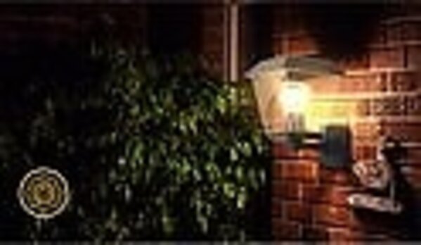 Aigostar LED wandlamp - Modern hoog - E27 fitting - IP44 Buitengebruik - Geschikt voor 1 E27 lamp Aigostar LED wandlamp - Modern hoog - E27 fitting - IP44 Buitengebruik - Geschikt voor 1 E27 lamp