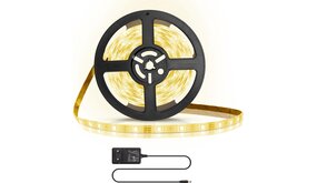 Aigostar LED strip 5M 300LEDS 3000K 20W met aansluitstekker Aigostar LED strip 5M 300LEDS 3000K 20W met aansluitstekker