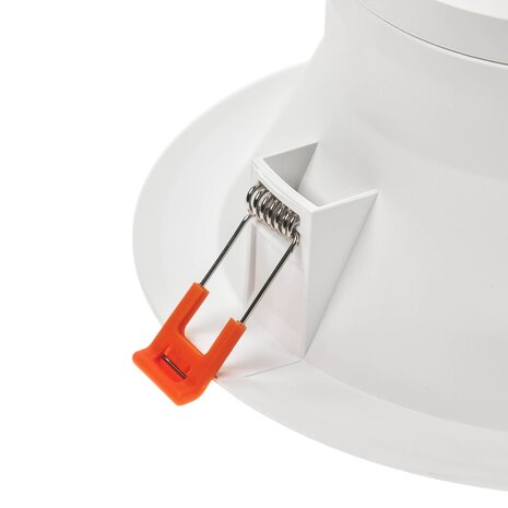 Spectrum OP=OP LED inbouwspot - 30W vervangt 300W - 3000K warm wit licht - IP44 Spectrum OP=OP LED inbouwspot - 30W vervangt 300W - 3000K warm wit licht - IP44