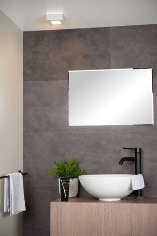 Lucide LED plafonnire Badkamer - Dimbaar - 1x8W - 3000K - IP44 - Wit Lucide LED plafonnire Badkamer - Dimbaar - 1x8W - 3000K - IP44 - Wit