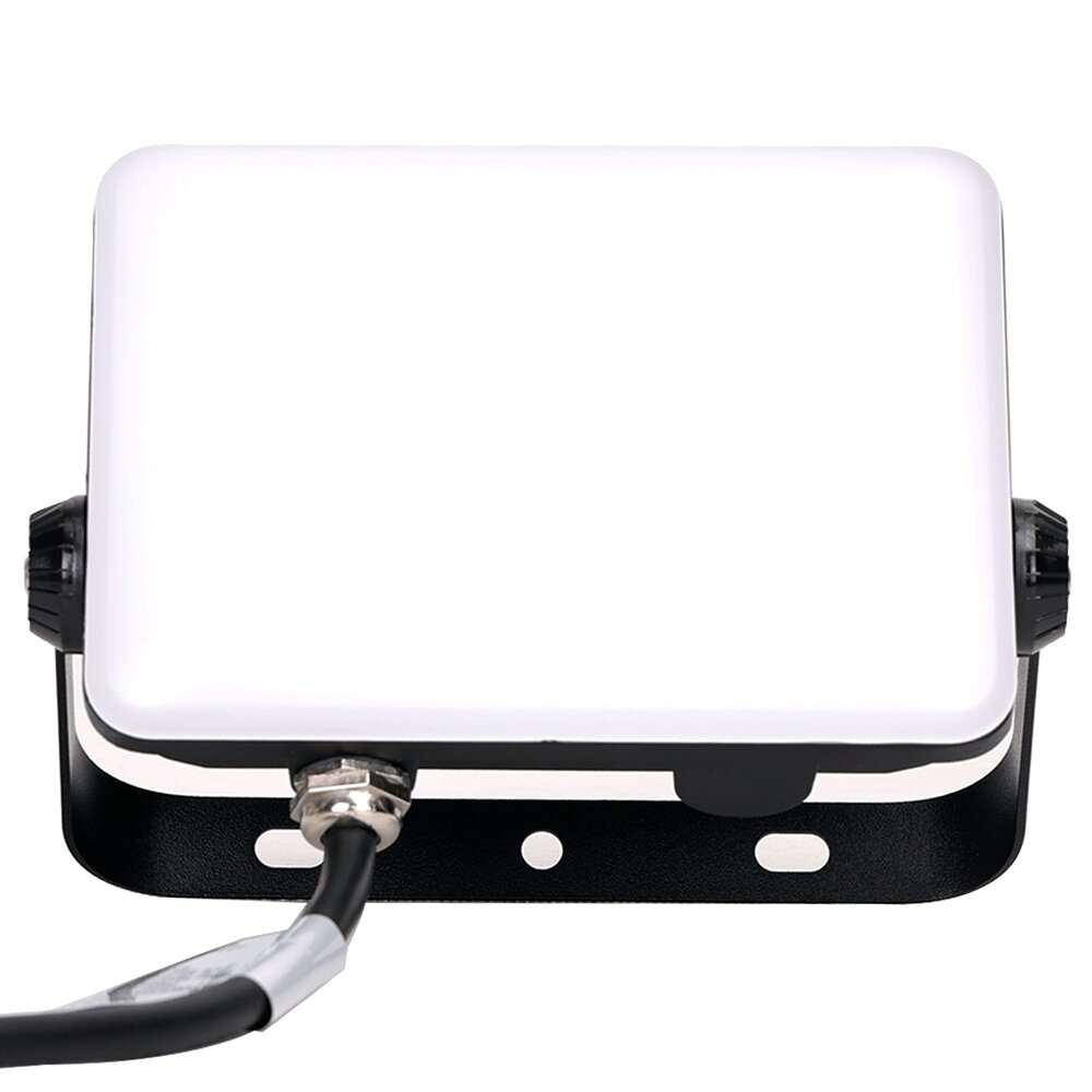 LCB LED Europe LED Schijnwerper IP65 - Zwart Opaal - 30W 3300Lm - 6500K 865 - 300MM aansluitsnoer LCB LED Europe LED Schijnwerper IP65 - Zwart Opaal - 30W 3300Lm - 6500K 865 - 300MM aansluitsnoer