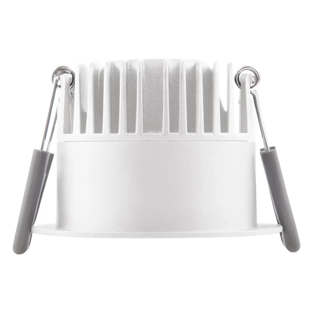 Ledvance LED spot 8W 930 PS dimbaar IP44 - Wit | Waterdicht en perfect dimbare verlichting Ledvance LED spot 8W 930 PS dimbaar IP44 - Wit | Waterdicht en perfect dimbare verlichting