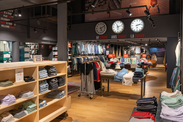 Spectrum voor de installateur LED Railspot 3F -  Andromeda Zwart - 111Lm / W - 15W - 27W Multi Lumen Switch | 940 Helder Wit - 5 jaar garantie