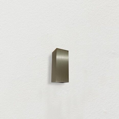 LCB LED Europe LED Wandlamp XL - IP20 - 240MM - Up and Down - Brons | 100MM hoog - 2x GU10 fitting - 230v LCB LED Europe LED Wandlamp XL - IP20 - 240MM - Up and Down - Brons | 100MM hoog - 2x GU10 fitting - 230v