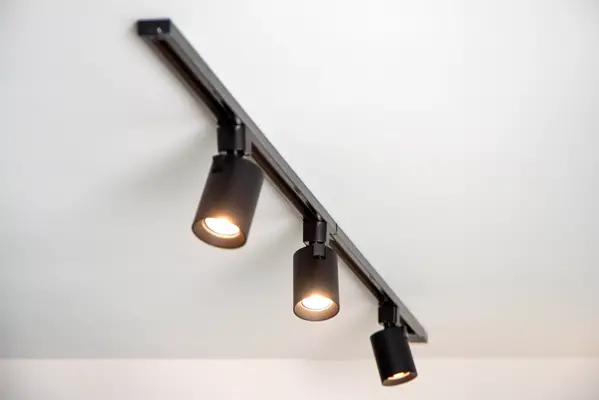 LCB LED LED 3F Railspot 130MM - Zwart Megano Mini - GU10 Fitting |  70MM breed  - Incl. Honinggraat - 3-Phase Universeel  230V LCB LED LED 3F Railspot 130MM - Zwart Megano Mini - GU10 Fitting |  70MM breed  - Incl. Honinggraat - 3-Phase Universeel  230V